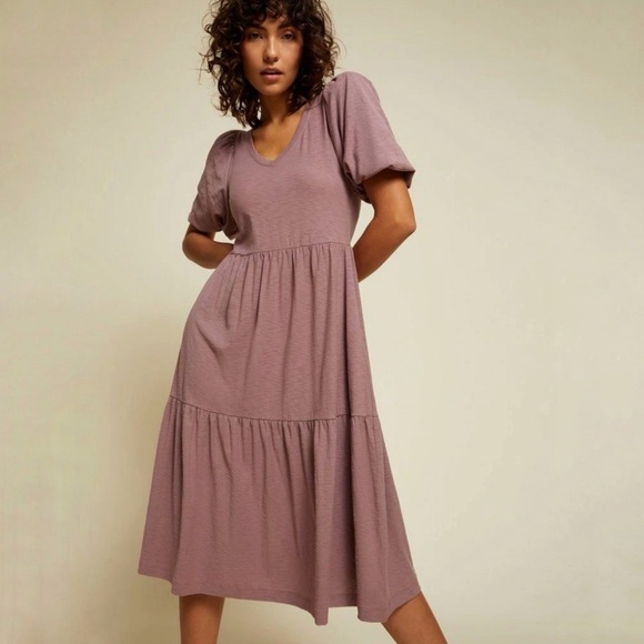Nation Ltd Geri Puff Sleeve V-Neck Tiered Midi Peasant Dress - Picture 1 of 8